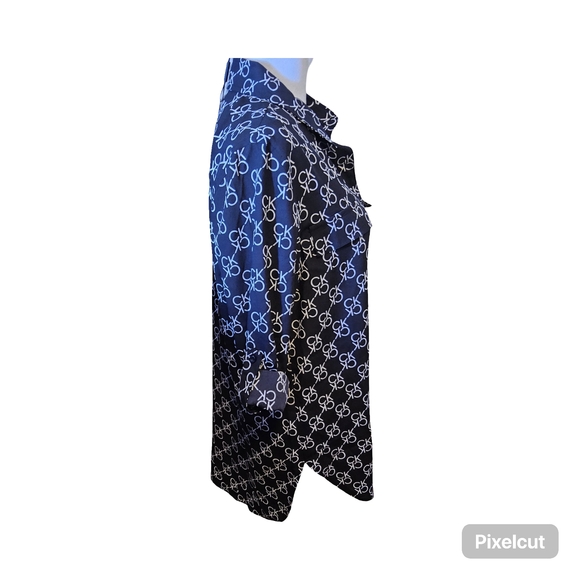 NWT Size XS Calvin Klein Black and White Logo Button Down Shirt - Picture 2 of 10